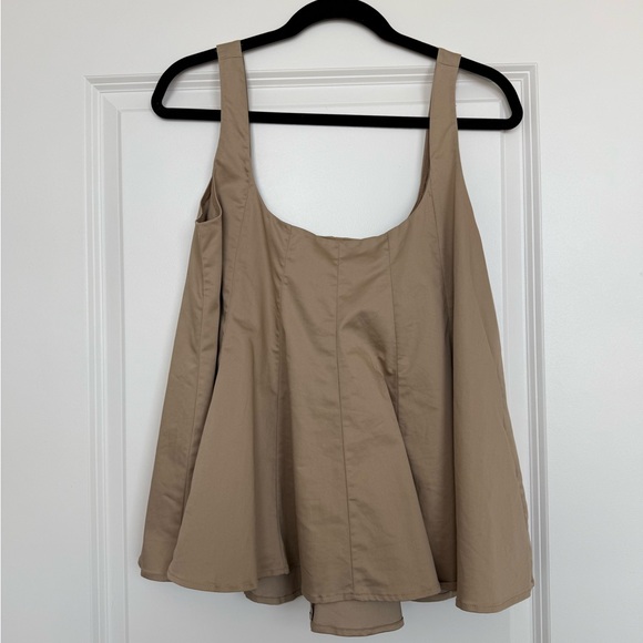 Club Monaco Women’s Top - L - Picture 3 of 3